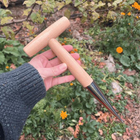 Wood-handled Dibber – gardening tool or supply