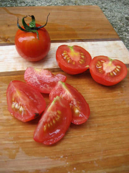 Two-bite cherries: small enough to squeeze into your mouth, big enough to slice.